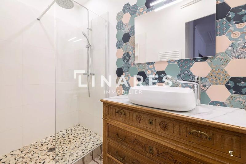 Appartement - 60 m² - 2 pièces