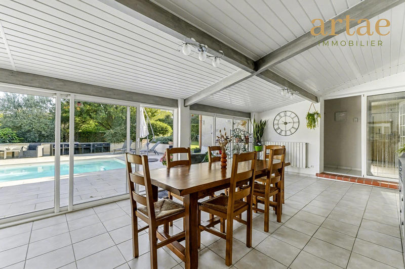 Maison traditionnelle - 137 m² - 5 pièces