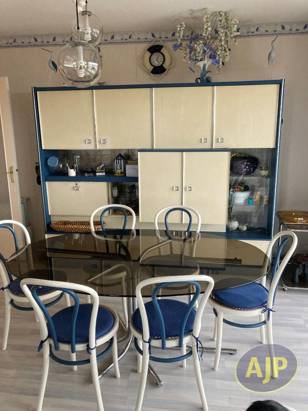 Appartement - 80 m² - 3 pièces