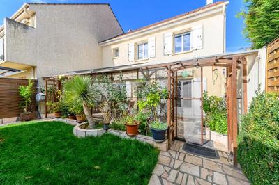 Maison - 86 m² - 5 pièces