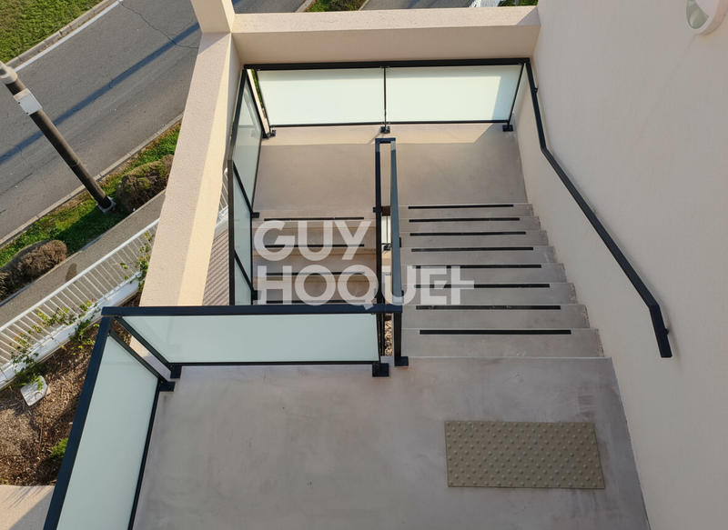 Appartement - 79 m² - 3 pièces