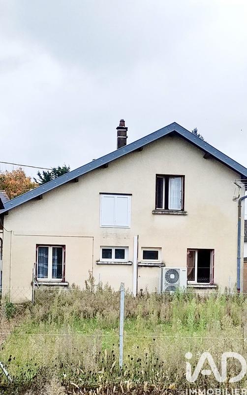 Maison - 97 m² - 5 pièces