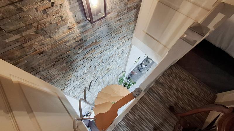 Immeuble - 123 m² - 6 pièces