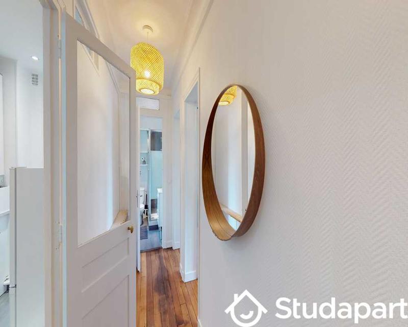 Chambre - 60 m² - 1 pièce