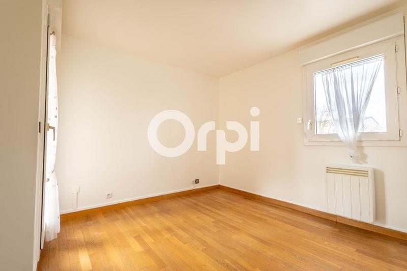 Appartement - 100 m² - 4 pièces