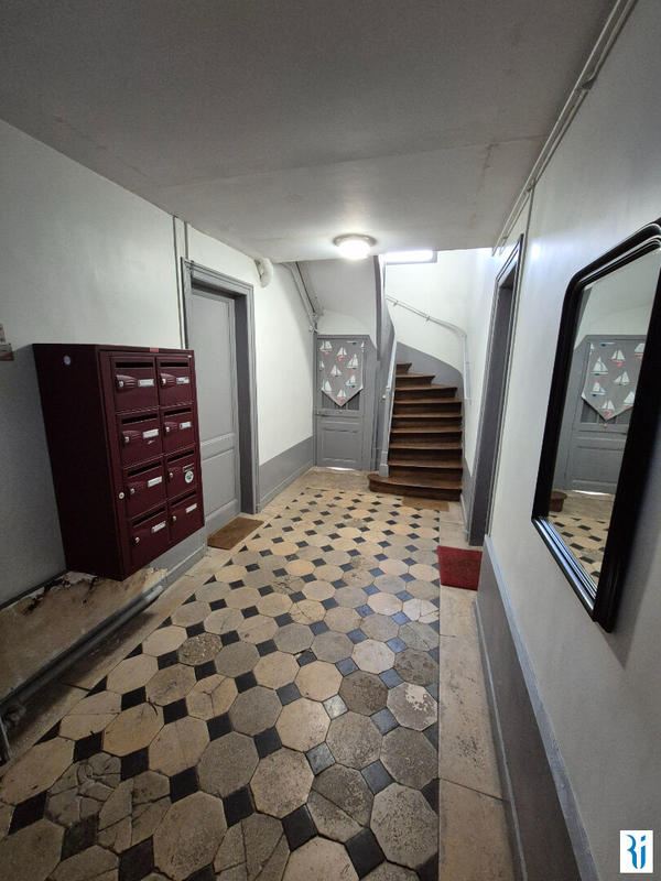 Appartement - 77 m² - 4 pièces