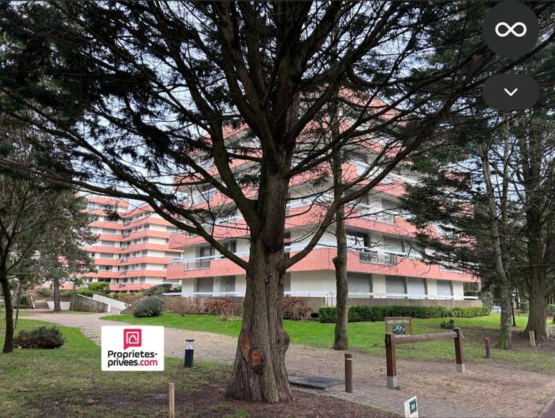 Appartement - 90 m² - 4 pièces