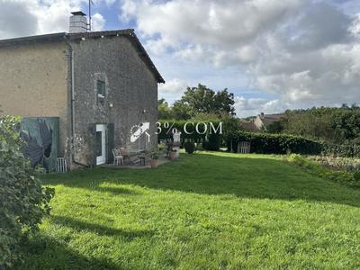 Maison - 170 m² - 6 pièces