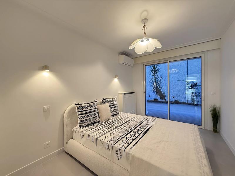 Appartement - 105 m² - 4 pièces