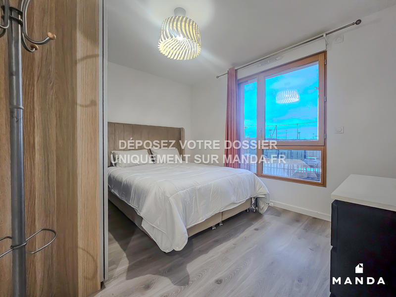 Chambre - 9 m² - 4 pièces