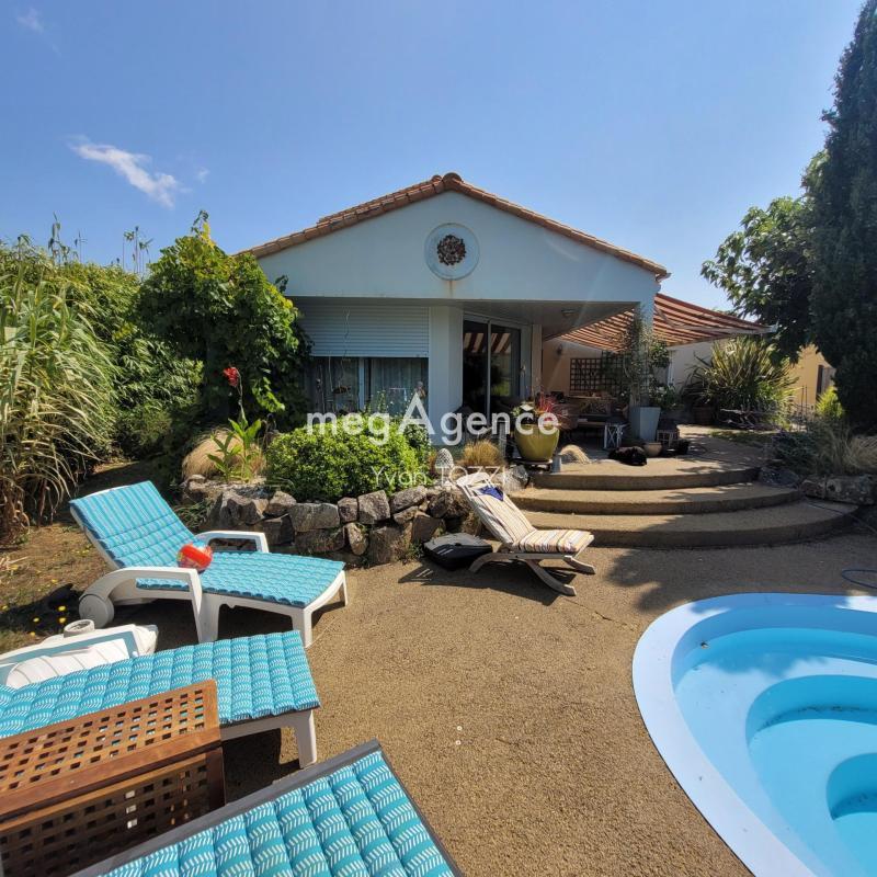 Maison - 97 m² - 6 pièces