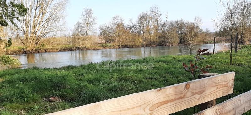 Terrain de loisirs - 826 m²