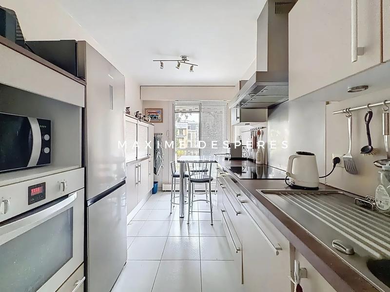 Appartement - 100 m² - 4 pièces