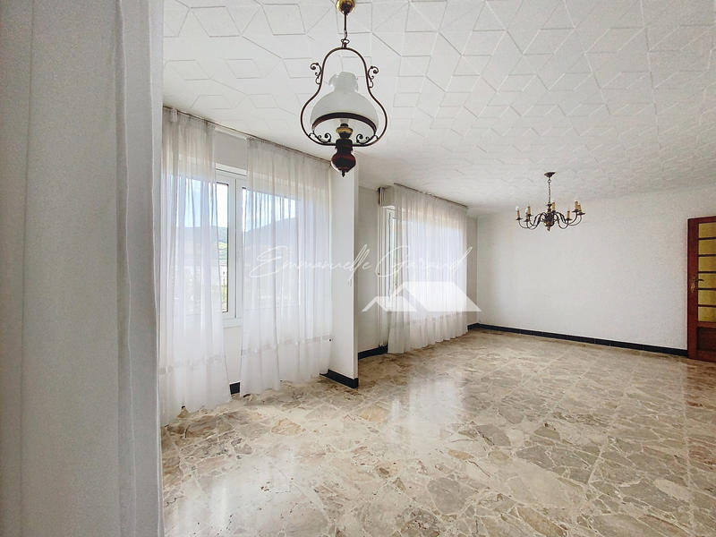 Appartement - 86 m² - 4 pièces