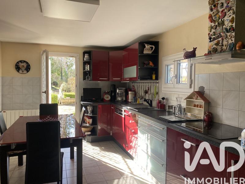 Maison - 135 m² - 6 pièces