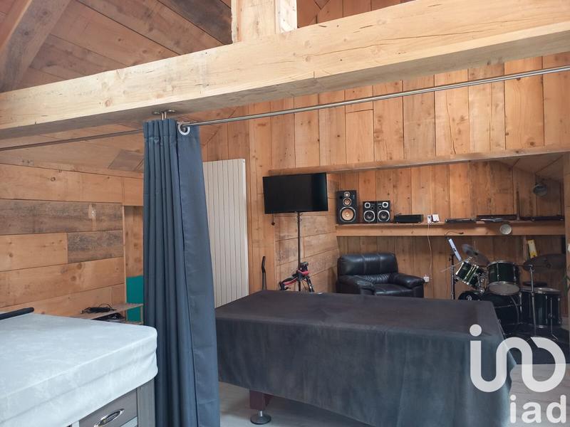 Maison - 265 m² - 8 pièces