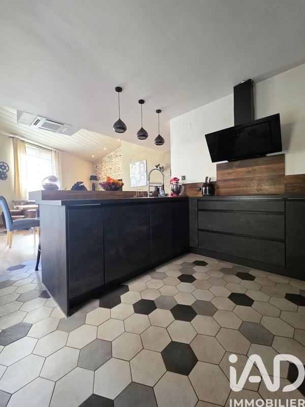 Maison de village - 226 m² - 7 pièces