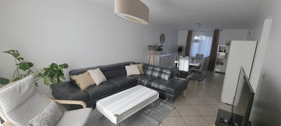 Maison - 96 m² - 5 pièces