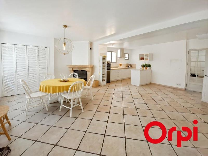 Maison de ville - 99 m² - 4 pièces