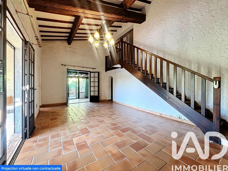 Maison - 97 m² - 5 pièces