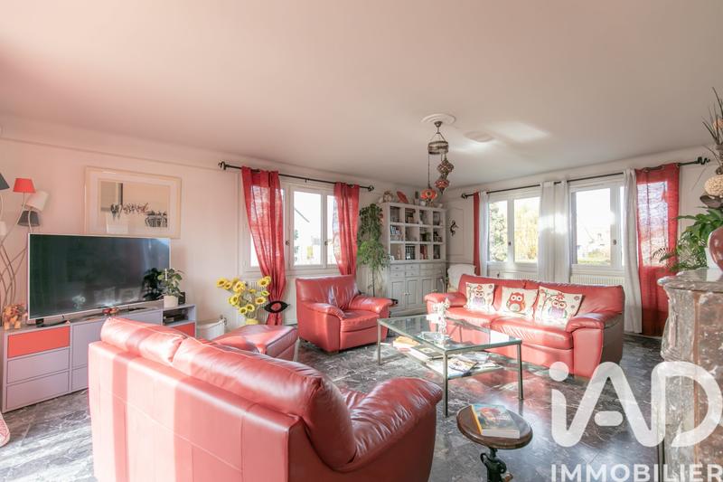 Maison - 180 m² - 6 pièces