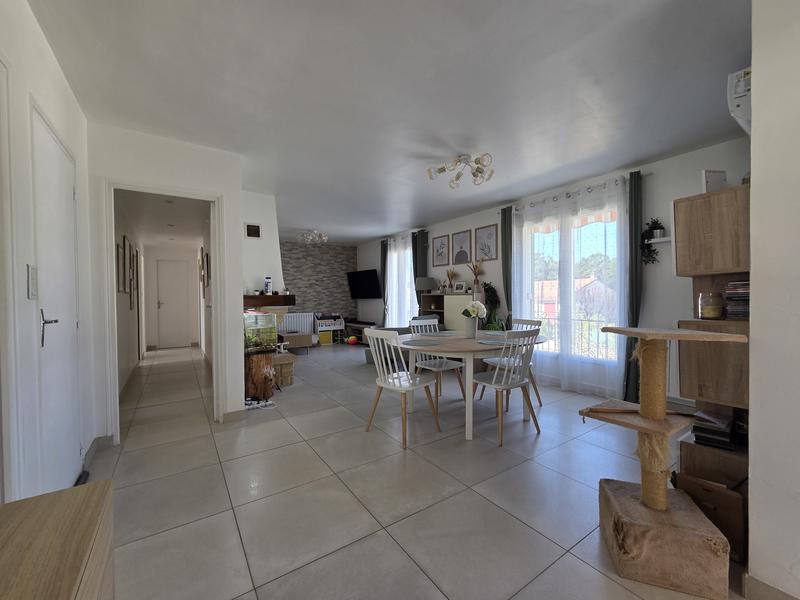 Maison - 150 m² - 6 pièces