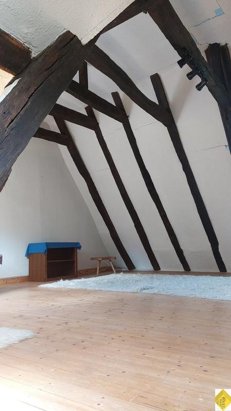 Maison - 96 m² - 5 pièces