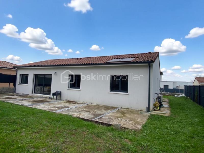 Maison - 110 m² - 4 pièces