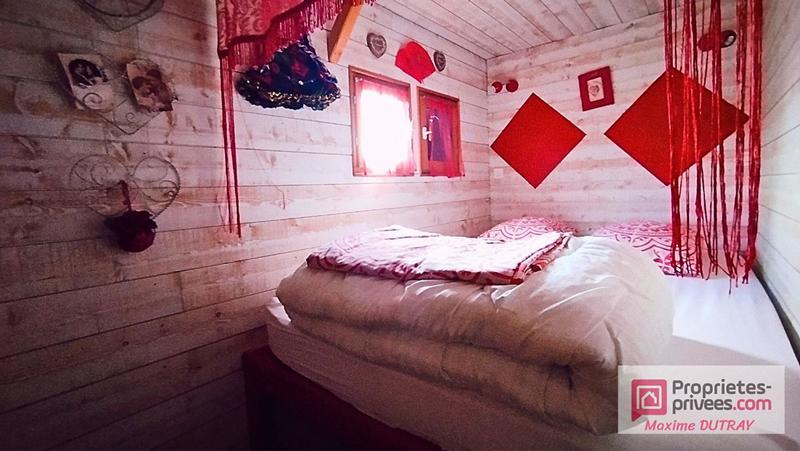 Maison - 351 m² - 18 pièces