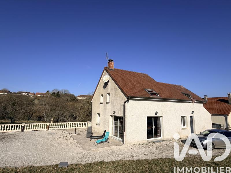 Maison - 127 m² - 5 pièces