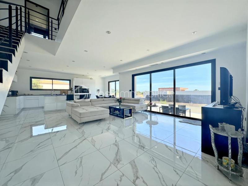 Maison - 190 m² - 6 pièces