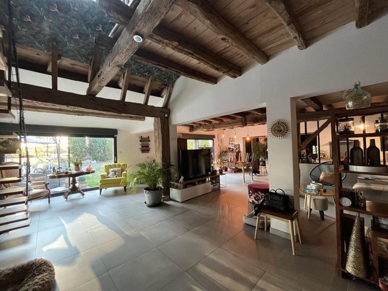 Maison ancienne - 195 m² - 5 pièces