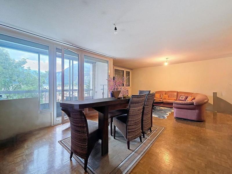 Appartement - 94 m² - 3 pièces