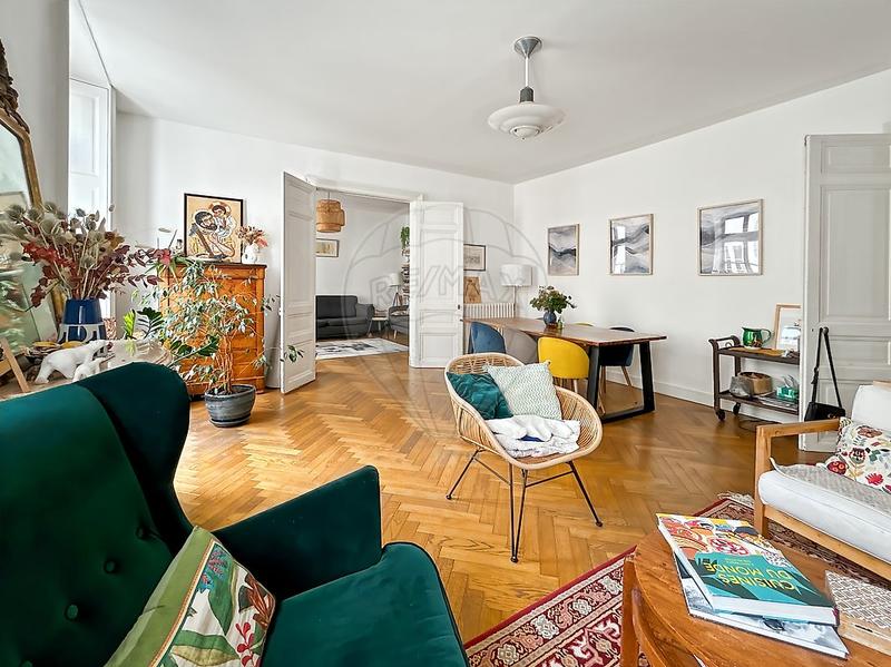 Appartement - 147 m² - 5 pièces