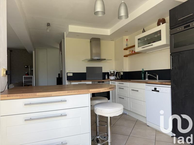 Maison - 128 m² - 7 pièces