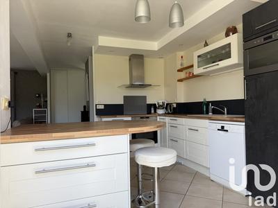 Maison - 128 m² - 7 pièces