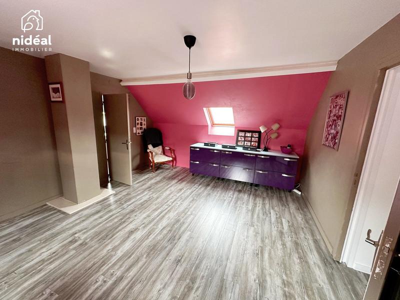 Maison - 280 m² - 7 pièces