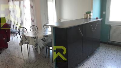 Appartement - 86 m² - 4 pièces