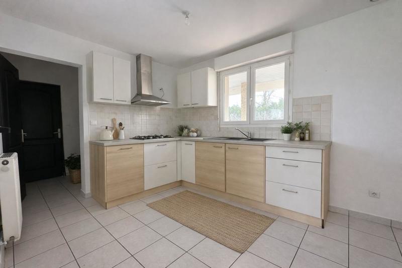 Maison - 100 m² - 4 pièces