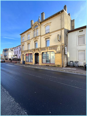 Appartement - 135 m² - 3 pièces