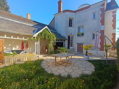 Maison - 110 m² - 6 pièces