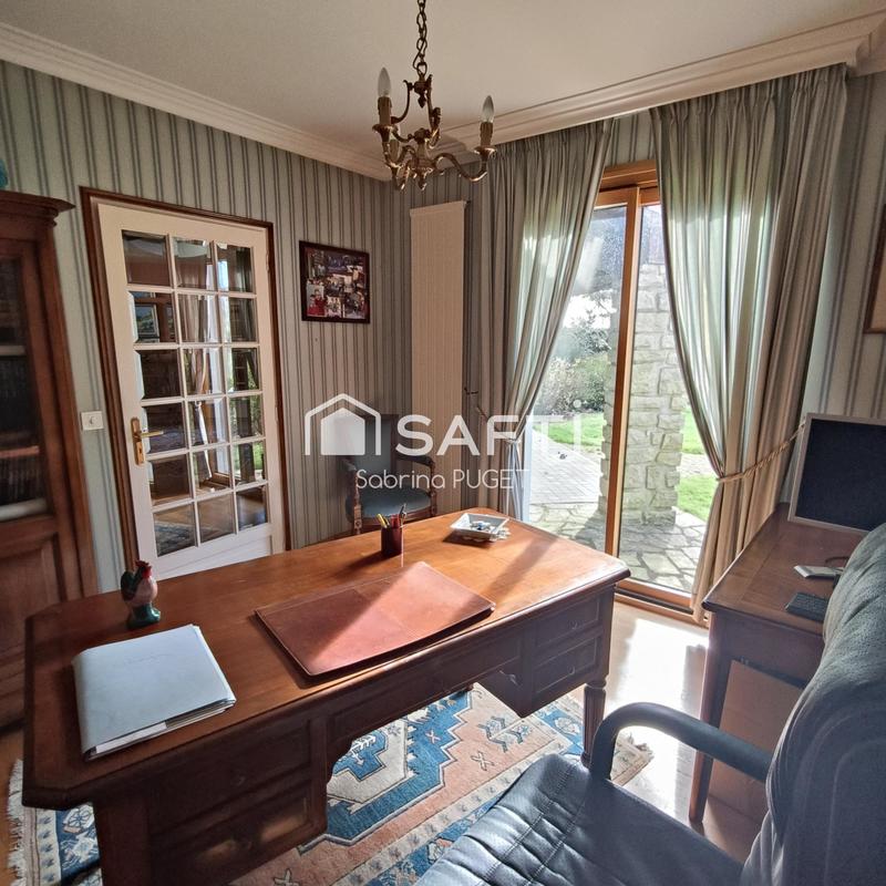 Villa - 360 m² - 12 pièces