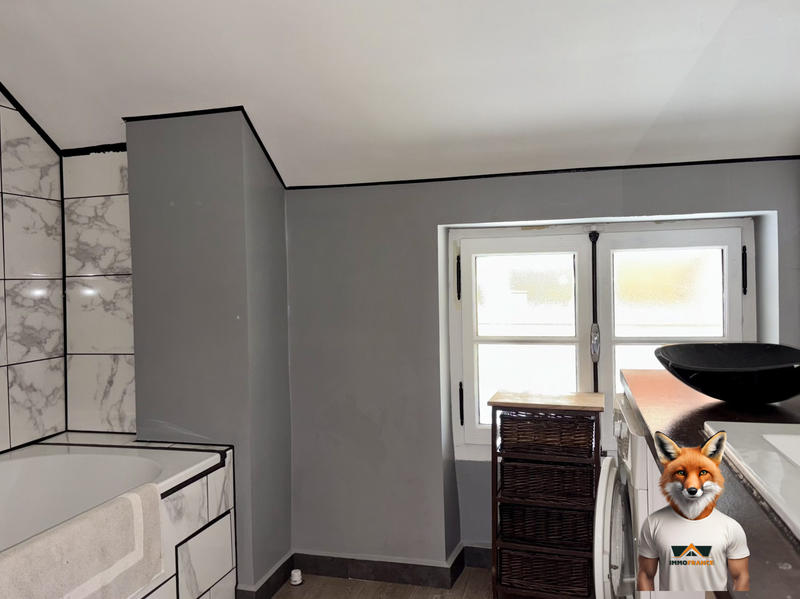 Appartement - 93 m² - 5 pièces