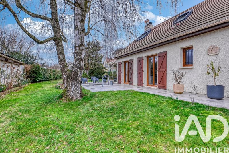 Maison - 156 m² - 7 pièces