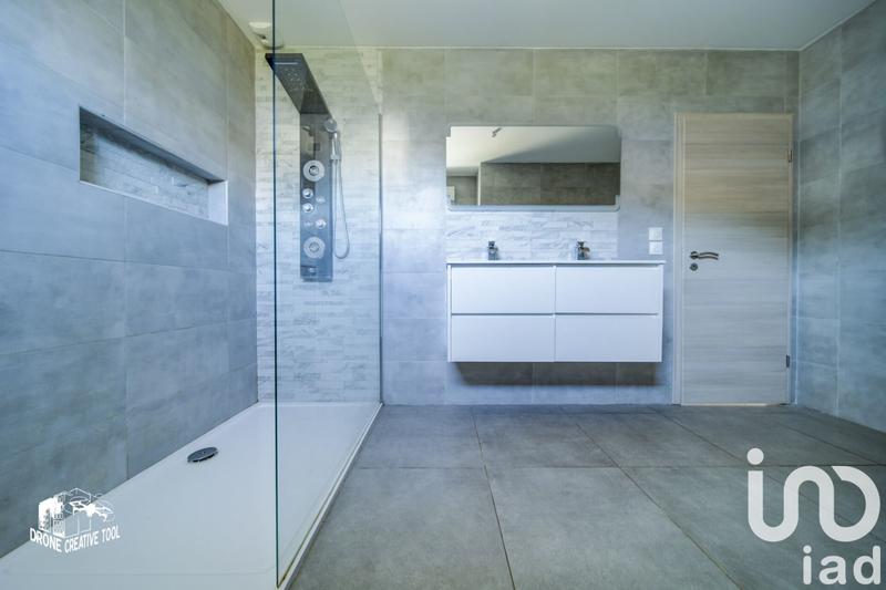 Maison - 106 m² - 5 pièces