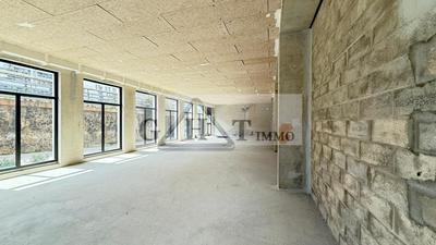 Local commercial - 180 m²