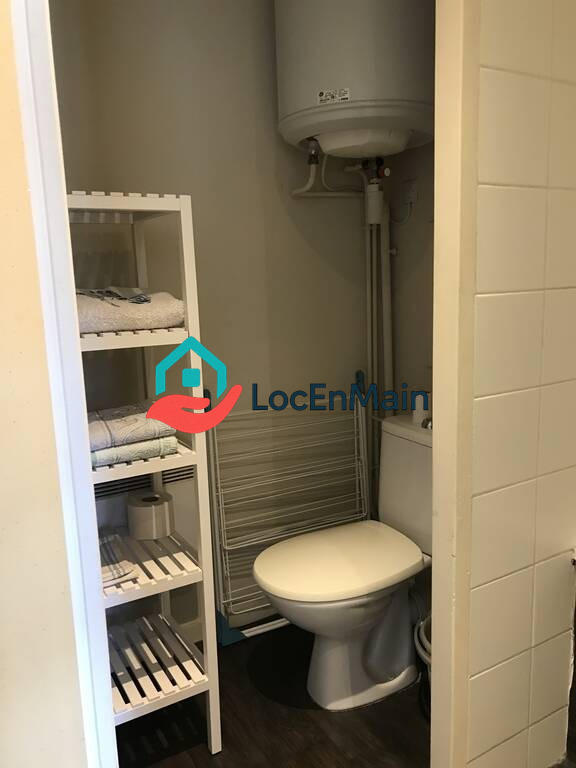 Studio - 25 m² - 1 pièce