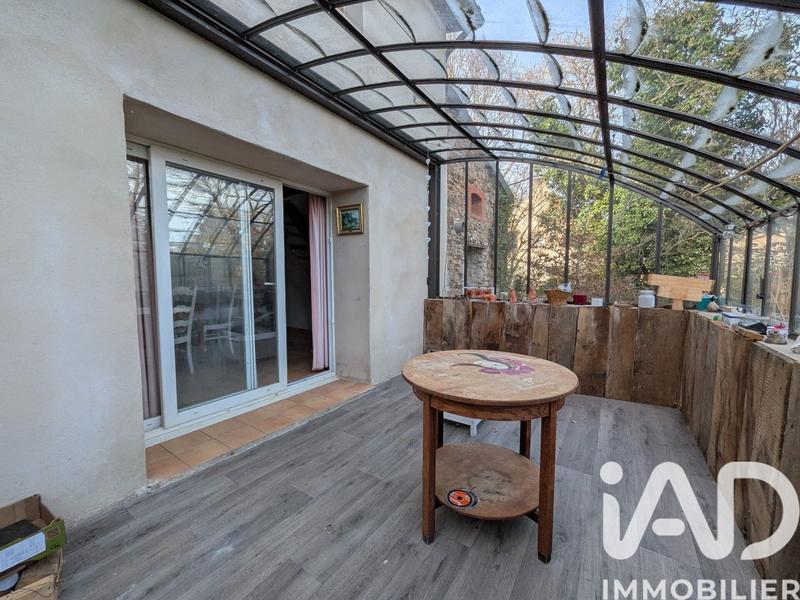 Maison - 302 m² - 12 pièces