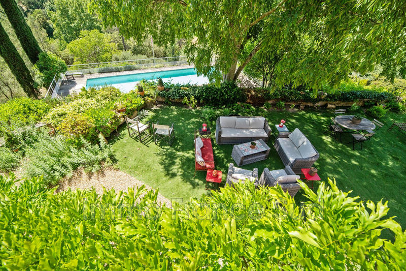 Bastide - 361 m²