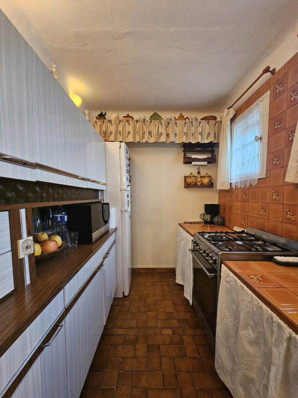 Maison - 209 m² - 7 pièces